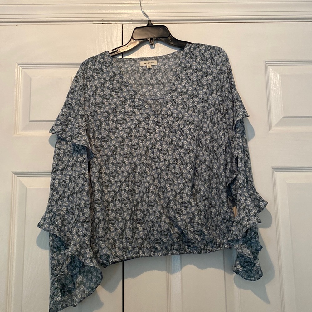 Women’s shirt - delicate and pretty